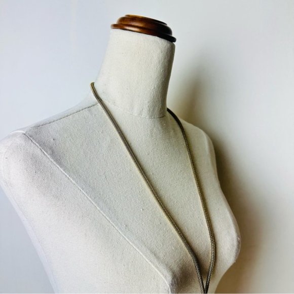 Vintage Mesh Knot Pendant Long Statement Necklace - Picture 9 of 9